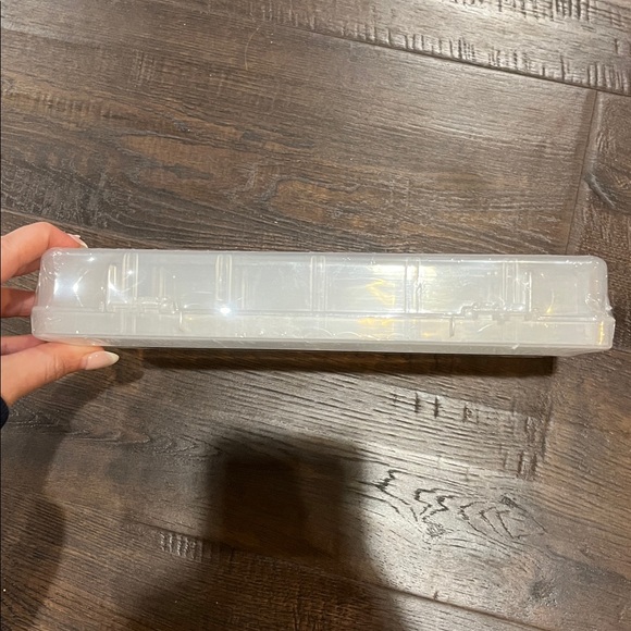 NWT Clear Utility Component Storage Box - Picture 4 of 5